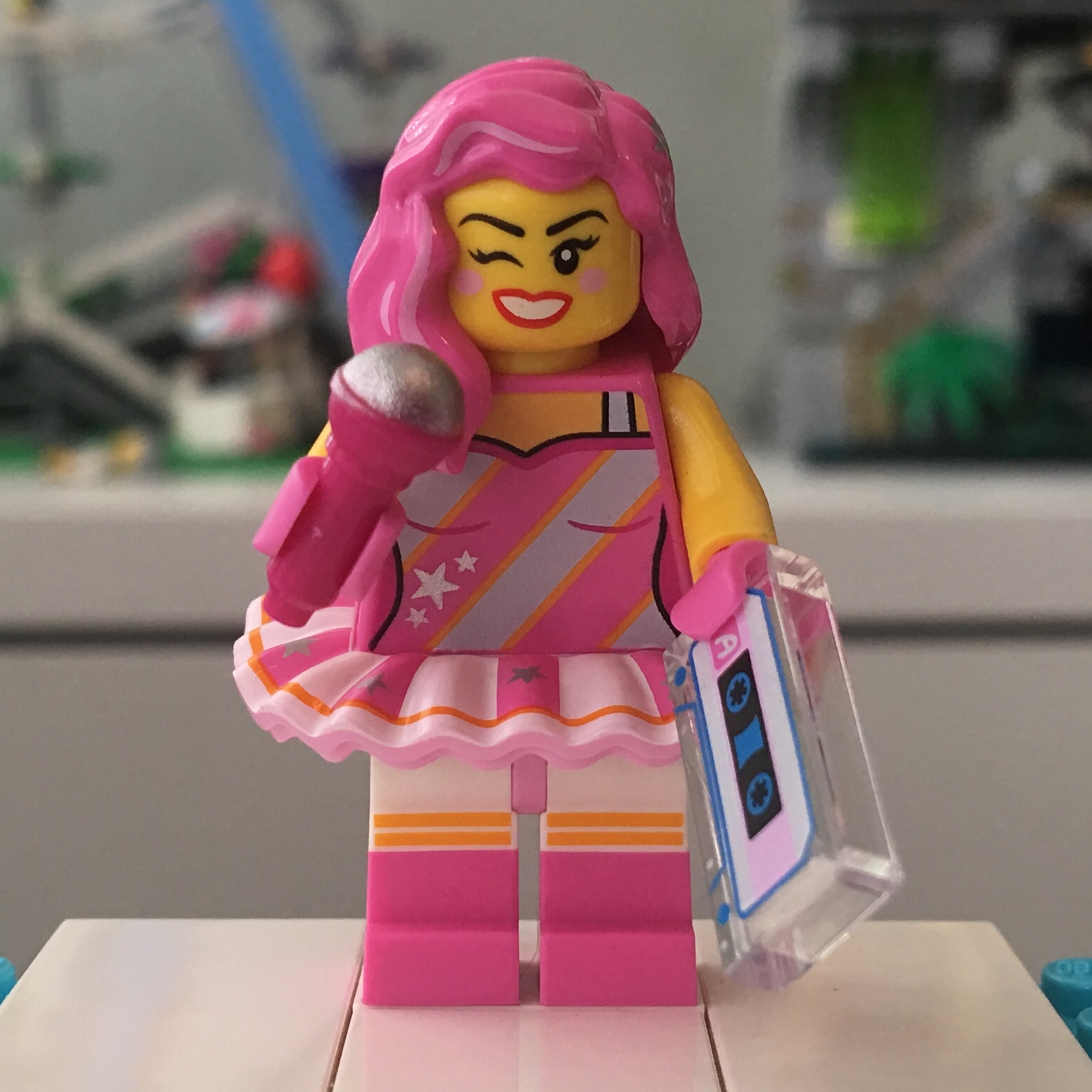 Beskrive sammen identifikation The LEGO Movie 2 Minifigure Candy Rapper - Brick Land