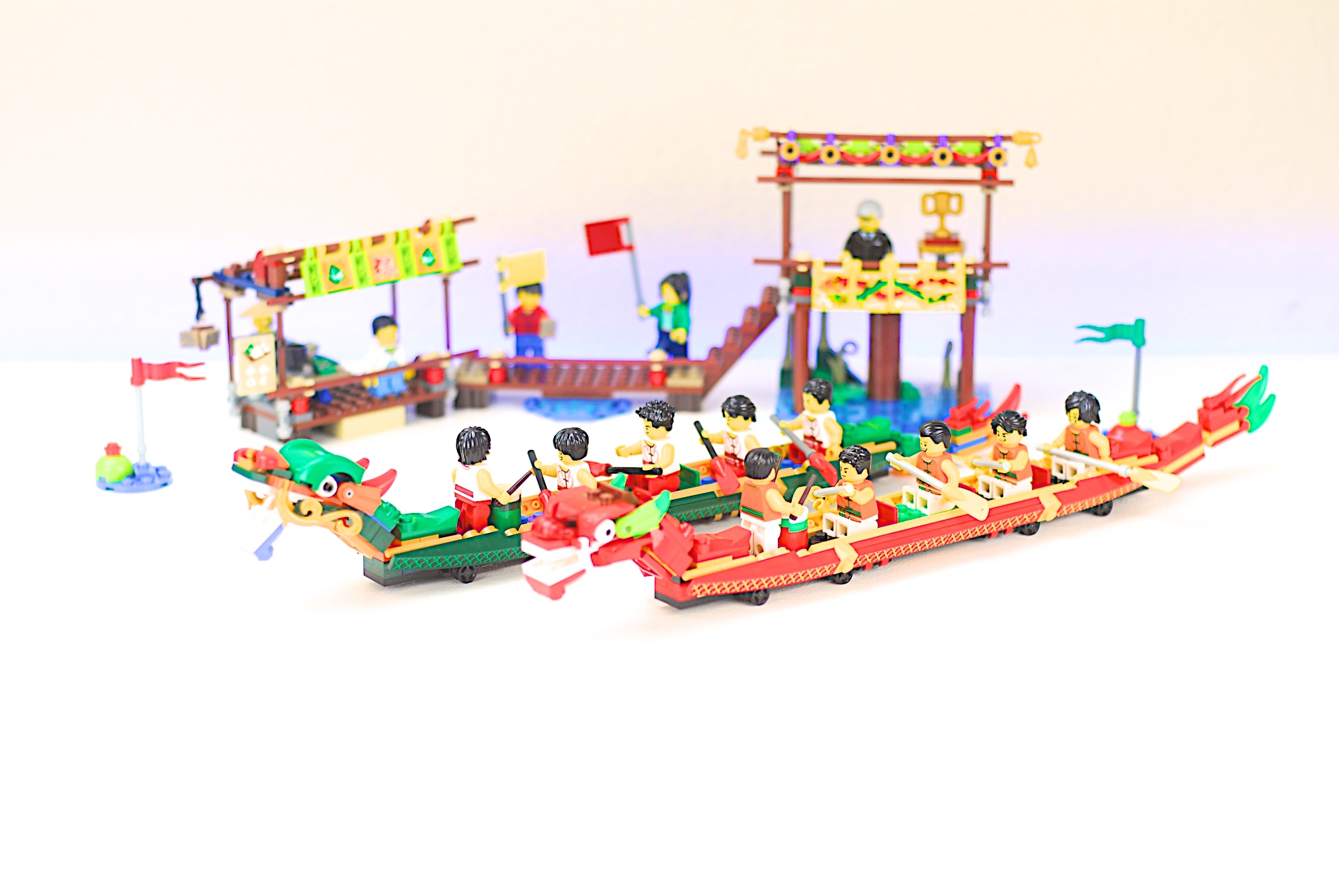 LEGO Set 80103-1 Dragon Boat Race (2019 Chinese Traditional