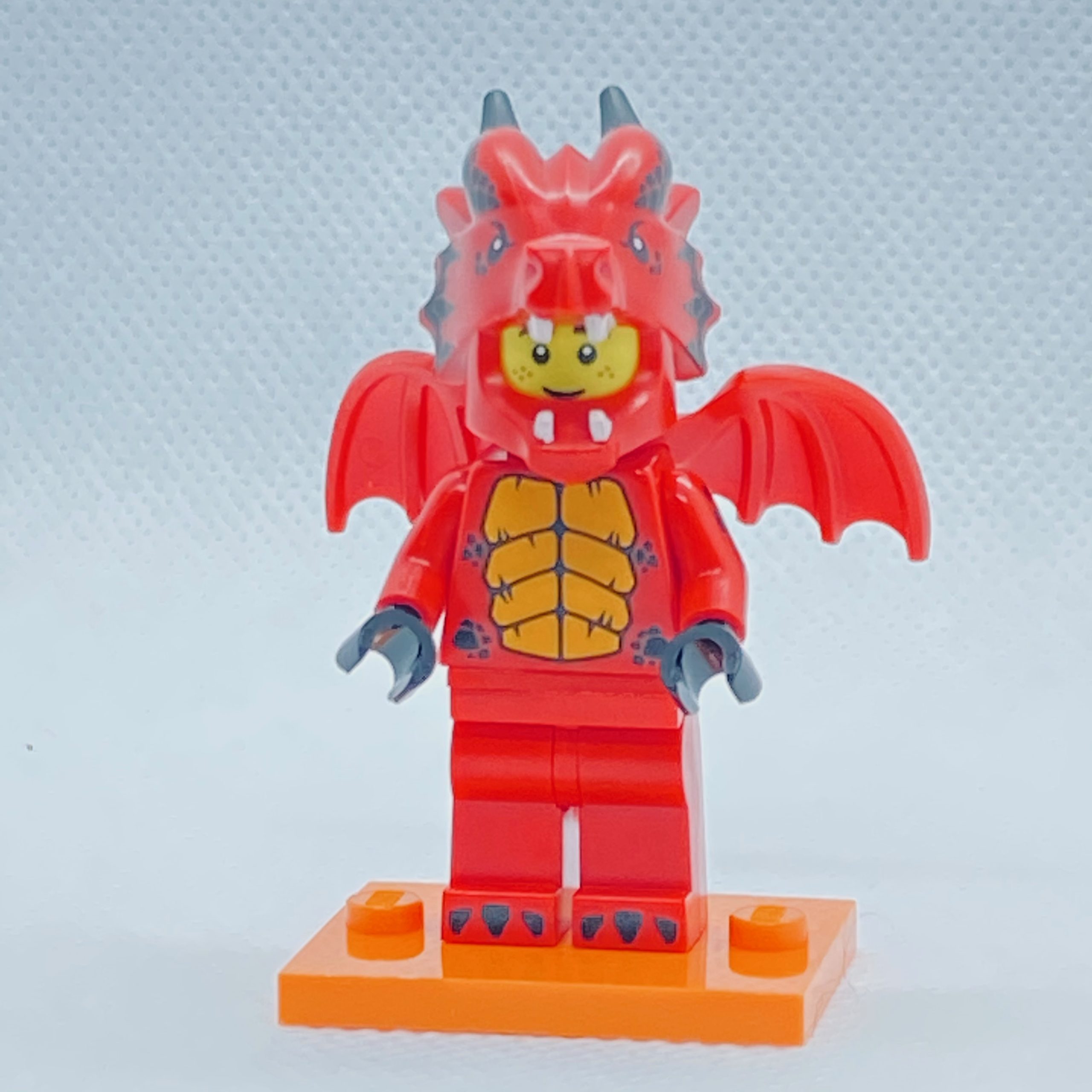 CMF Series 18 Minifigures Suit Guy - Brick Land