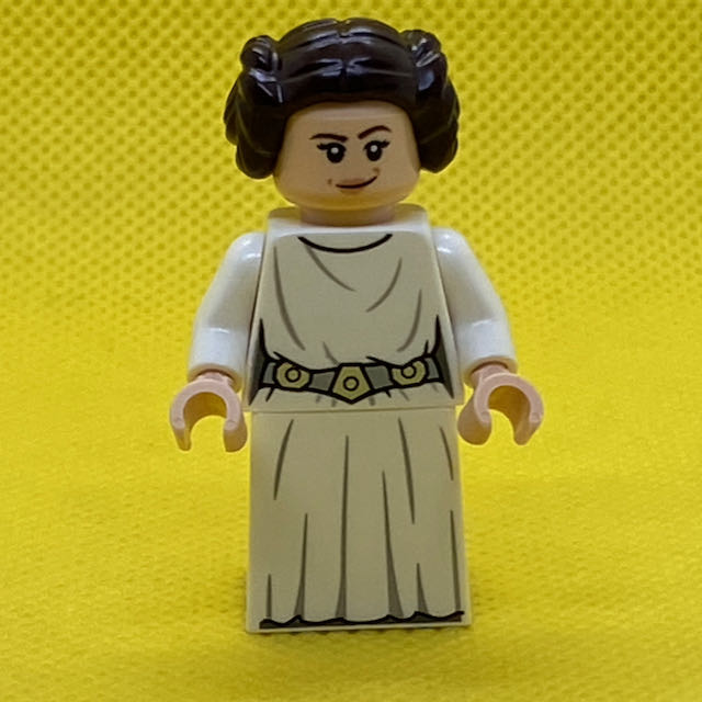 White Dress, Detailed Belt, Skirt Part sw1036 Lego Figure Princess Leia 
