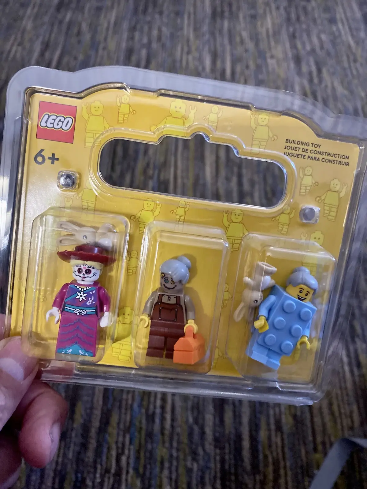 Ansvarlige person Elendighed tin How to Build your Own LEGO Minifigures - Brick Land