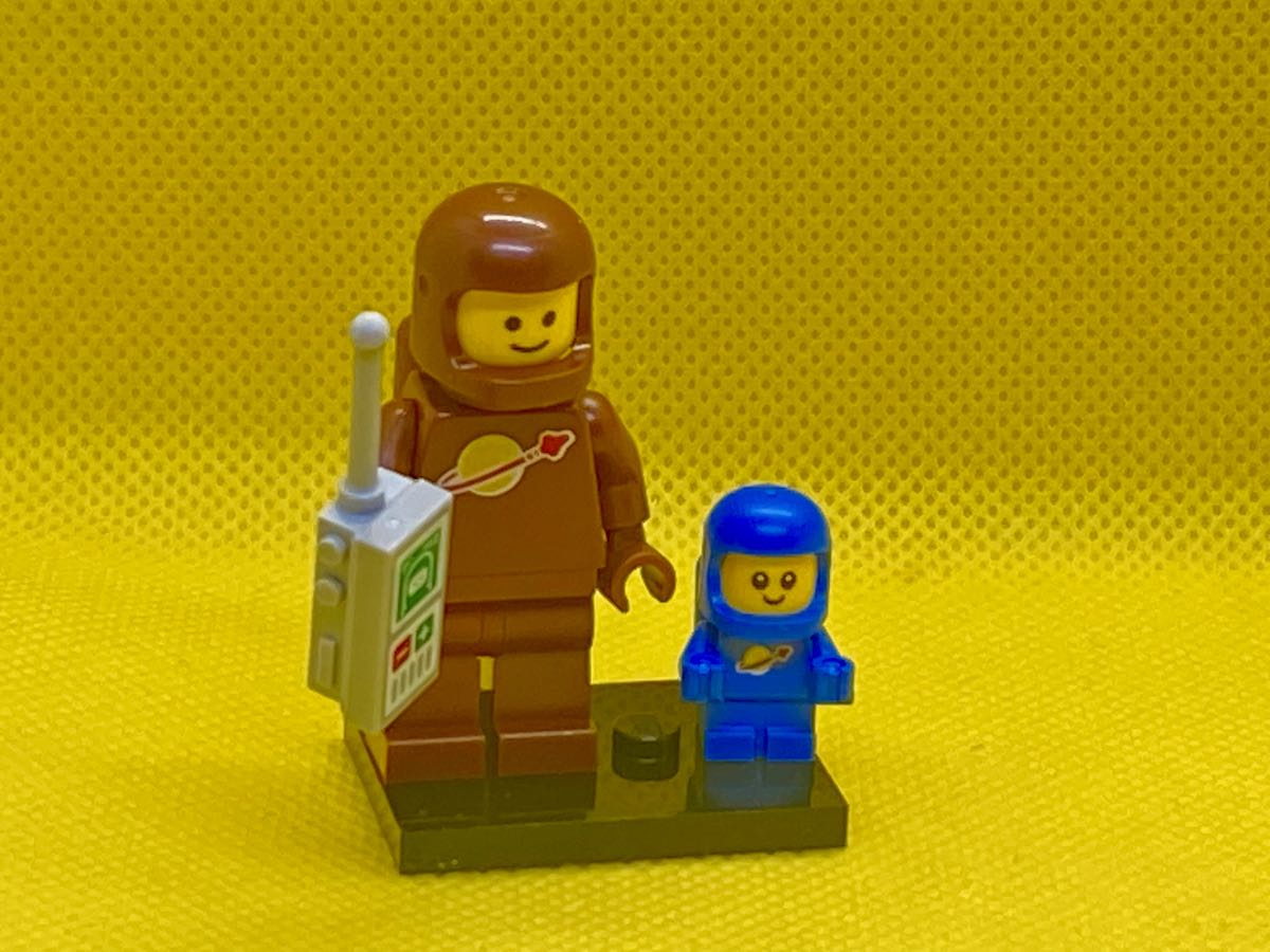 LEGO Brown Astronaut Spacebaby Minifigure - Brick Land