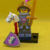 LEGO Knight of the Yellow Castle Minifigure Series 23 - Image 2