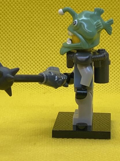 Shark Army Angler, The LEGO Ninjago Movie Minifigure - Image 2